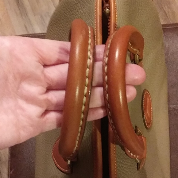 Dooney and Bourke satchel ❤ (Very Rare) Vintage - Picture 11 of 12